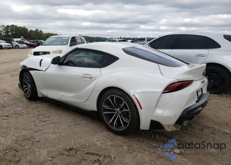 2021 Toyota Supra z USA, uszkodzony, nr VIN WZ1DB2C00MW037654